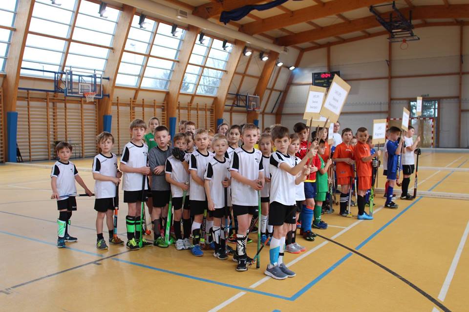 2017.01.22 Noworoczny Turniej Hokeja na Trawie Dzieci w Rogowie